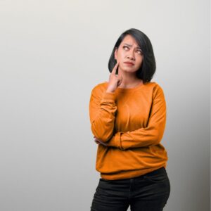 Mujer pensativa